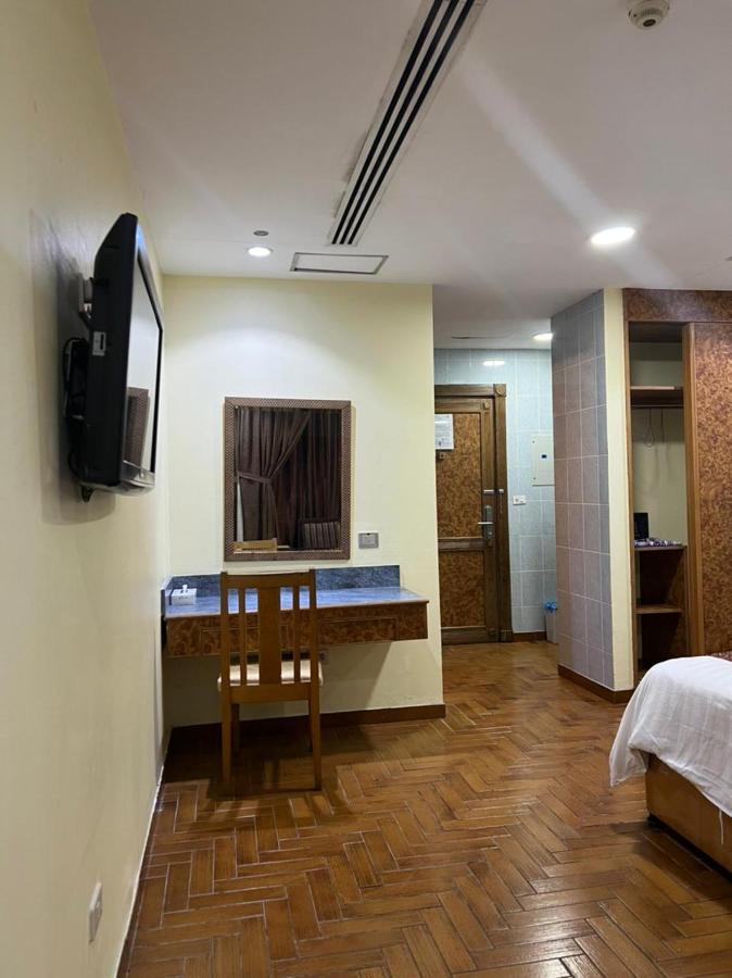 Mansour Plaza Hotel Apartments Νταμάμ Εξωτερικό φωτογραφία