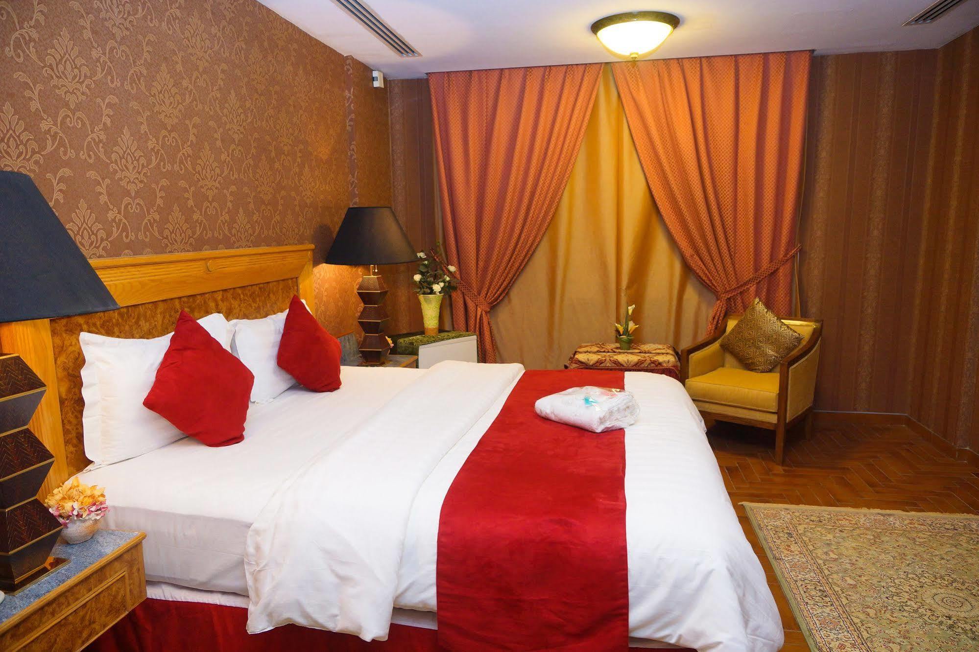 Mansour Plaza Hotel Apartments Νταμάμ Εξωτερικό φωτογραφία